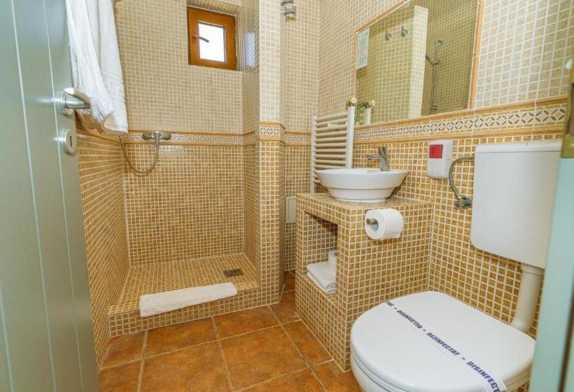 ホテル La Frontiera