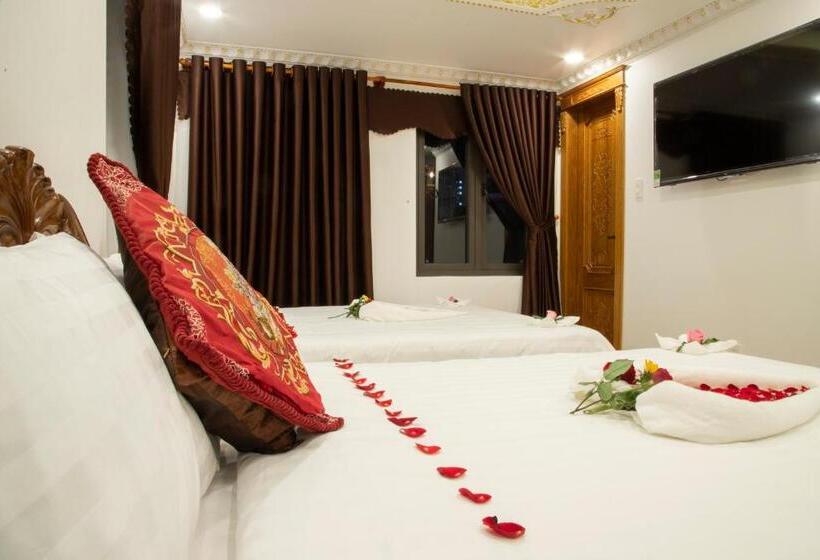 هتل Money Fine Quy Nhơn   Khách Sạn Dát Vàng