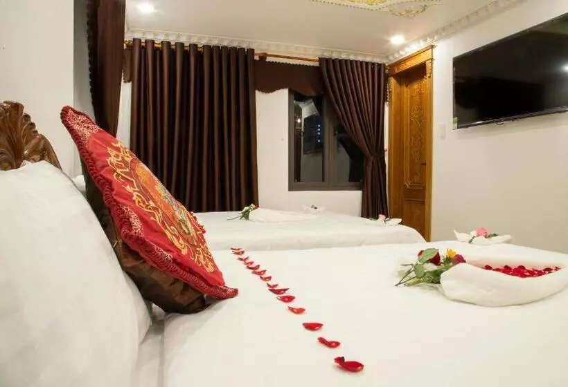 هتل Money Fine Quy Nhơn   Khách Sạn Dát Vàng