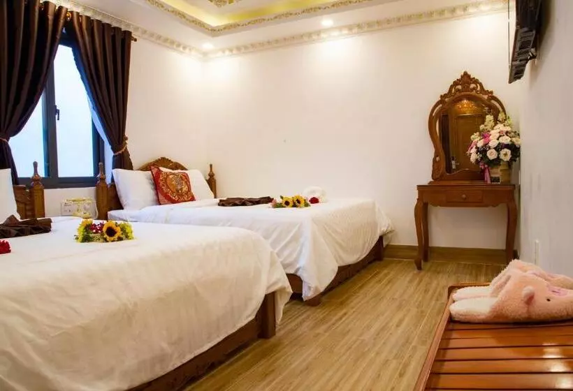 هتل Money Fine Quy Nhơn   Khách Sạn Dát Vàng