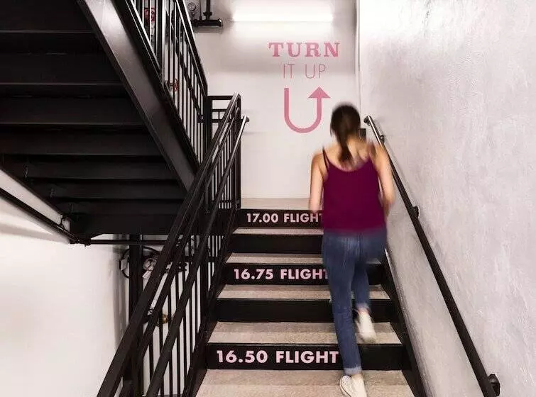 هتل Reverb By Hard Rock Atlanta Downtown