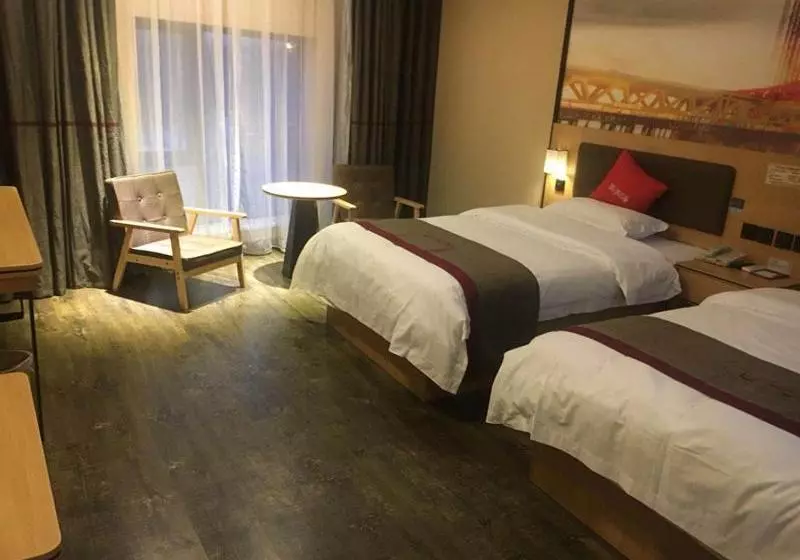 Thank Inn Chain Hotel Sichuan Guang An Yuechi Rongxinyue City