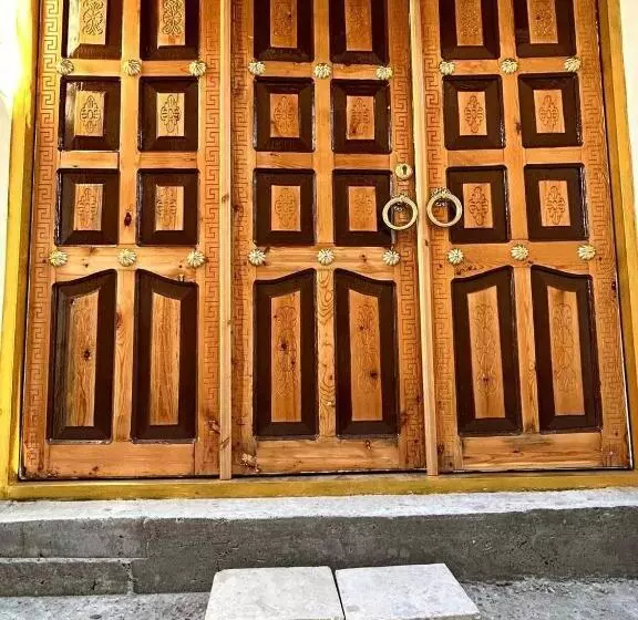 پانسیون Masturabonu Ravshan