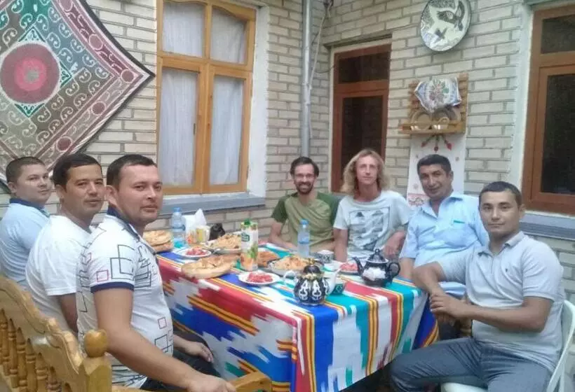 پانسیون Masturabonu Ravshan