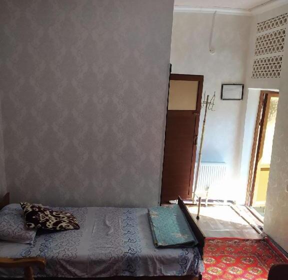 פנסיון Masturabonu Ravshan