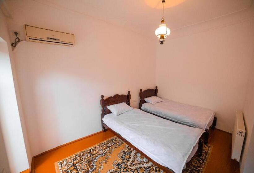 펜션 Ravshan Boutique