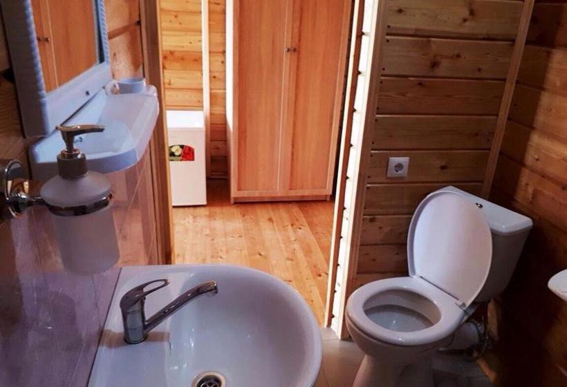 هاستل La Fontan