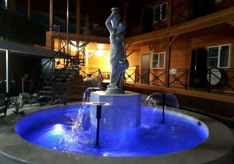 هاستل La Fontan