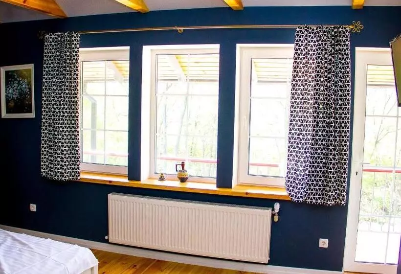 ホテル гриль станція