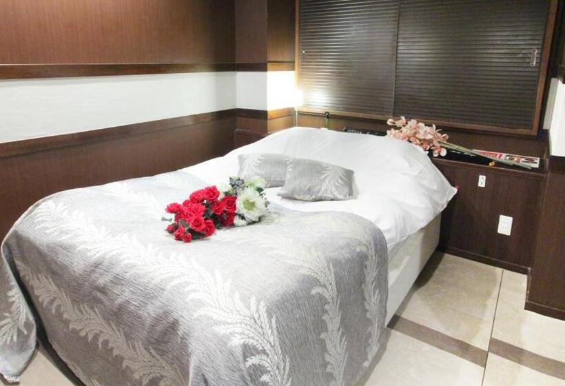 هتل Ageha   Adult Only