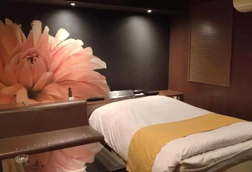 Hotelli Ageha   Adult Only