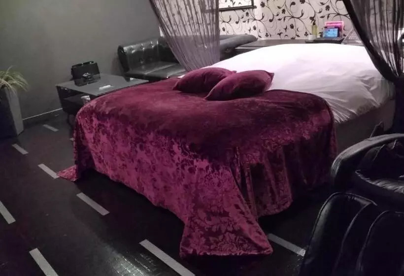 Hotelli Ageha   Adult Only