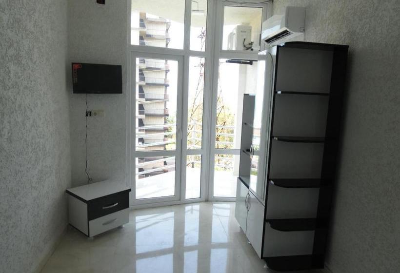 Family Hotel Khomaldy