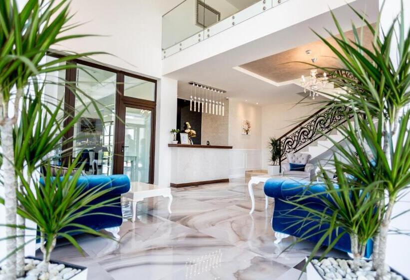 Hotel J Adore Boutique