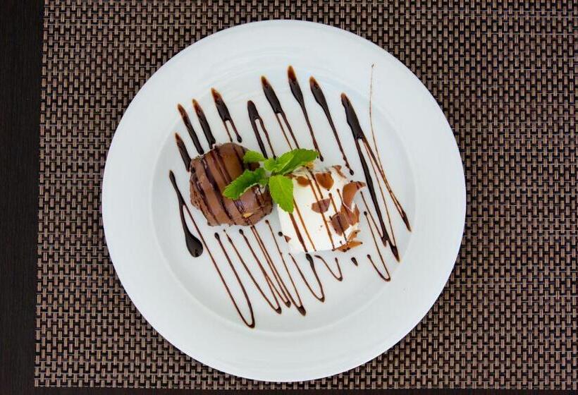 Hotel J Adore Boutique