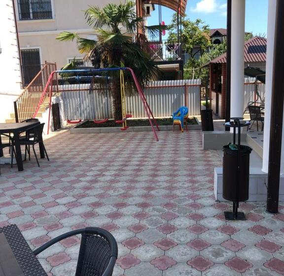 پانسیون дельфин