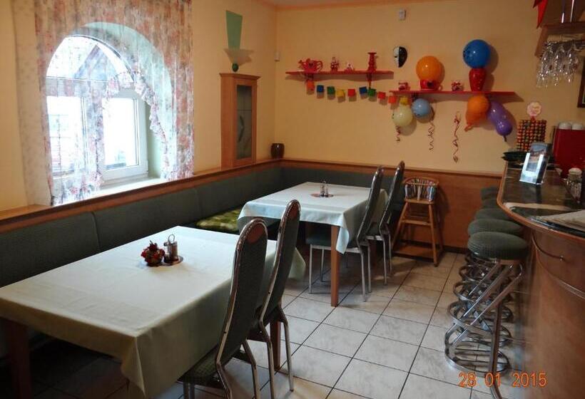 膳宿费 Penzion Eso