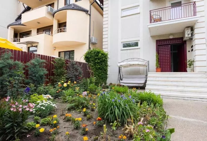 Majatalo Vila Adriana