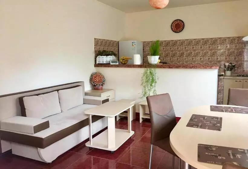 Majatalo Vila Adriana