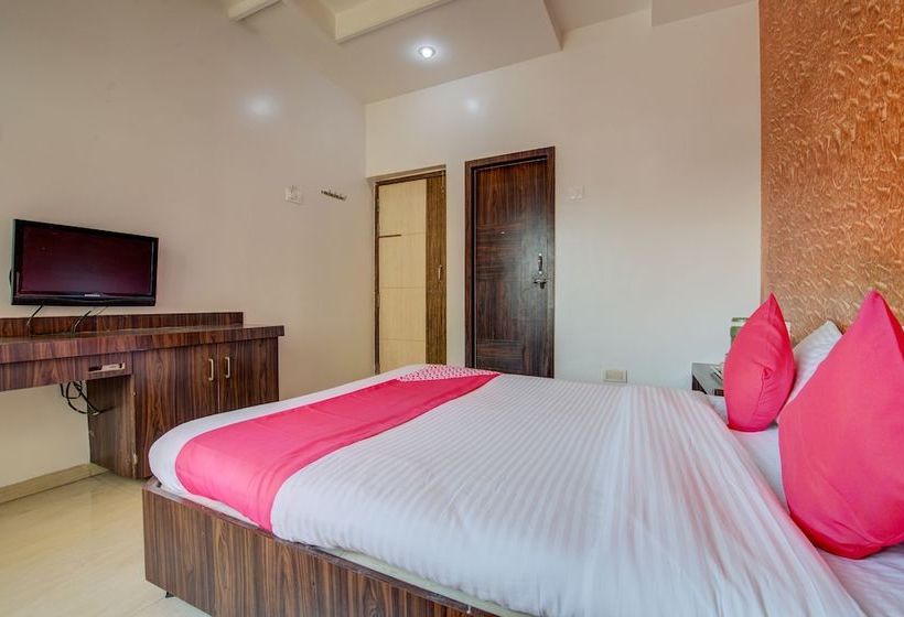 Hotelli Saichha By Oyo Rooms