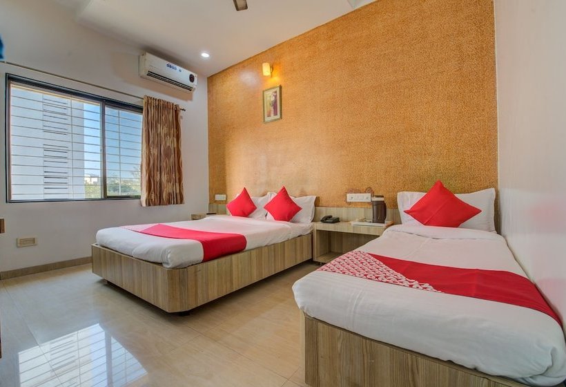 Hotelli Saichha By Oyo Rooms