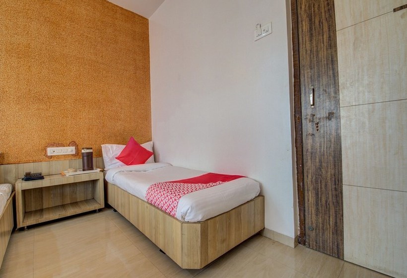 Hotelli Saichha By Oyo Rooms