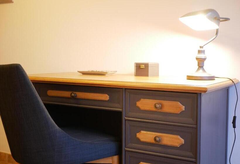 مبيت وإفطار Domaine De La Fontaine