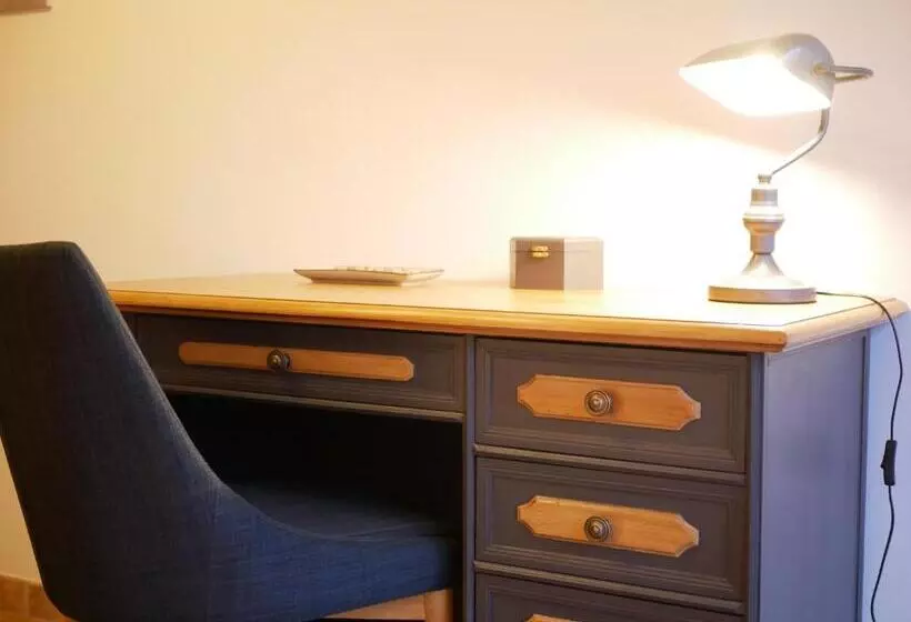 ベッドアンドブレックファースト Domaine De La Fontaine