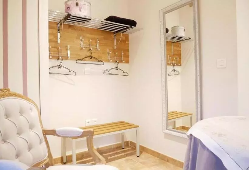 ベッドアンドブレックファースト Domaine De La Fontaine