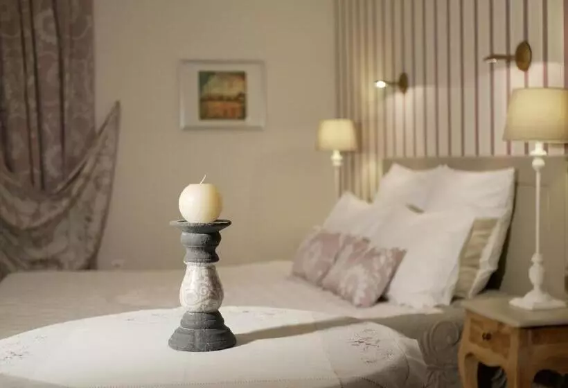 ベッドアンドブレックファースト Domaine De La Fontaine