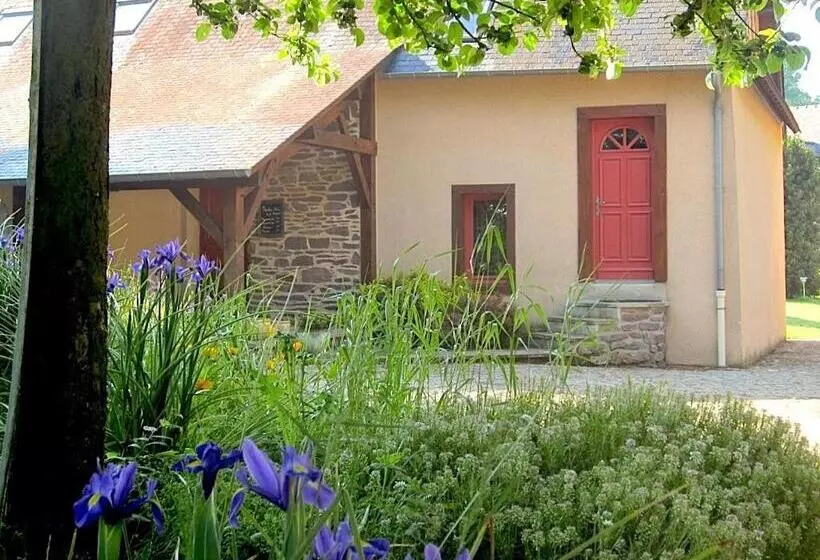 ベッドアンドブレックファースト Domaine De La Fontaine