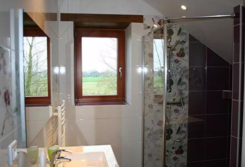 ベッドアンドブレックファースト Domaine De La Fontaine