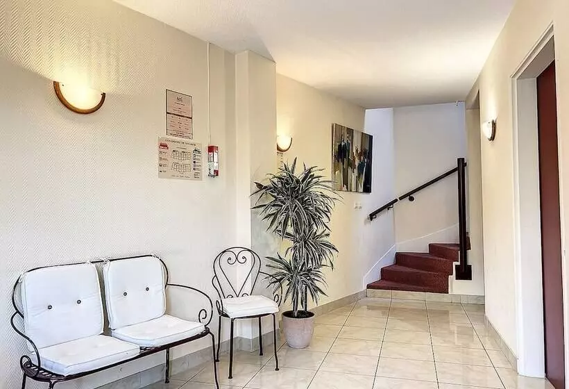 Hotelli Valhôtel   Hôtel Résidence Châteaufort