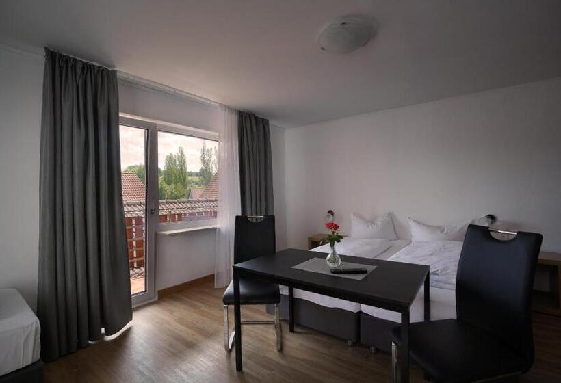 Hotel Gasthof Metzgerei Lamm   Benedikt Rückel