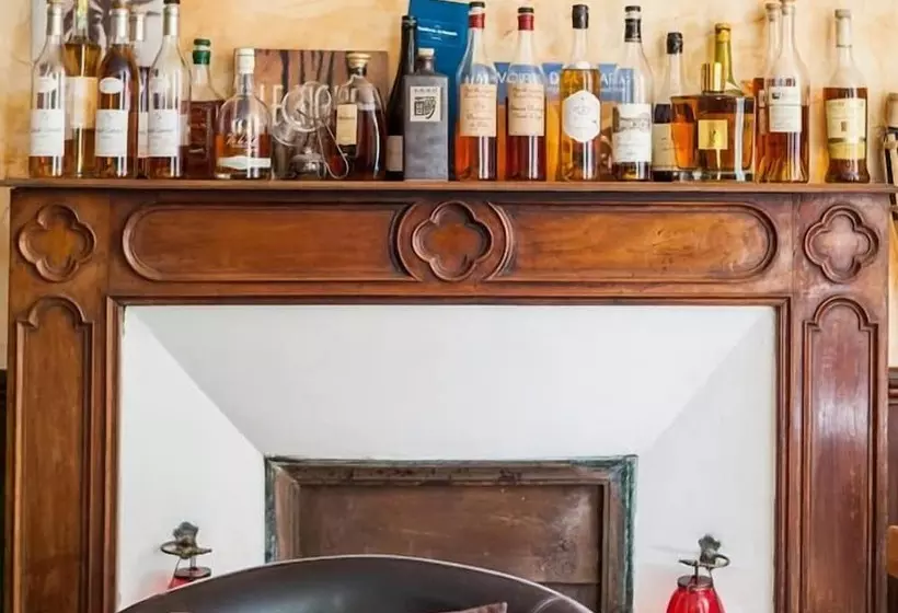 ペンション La Gentilhommière Restaurant Etincelles