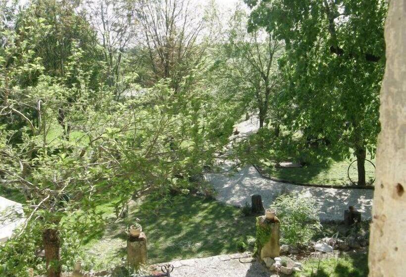 פנסיון La Gentilhommière Restaurant Etincelles