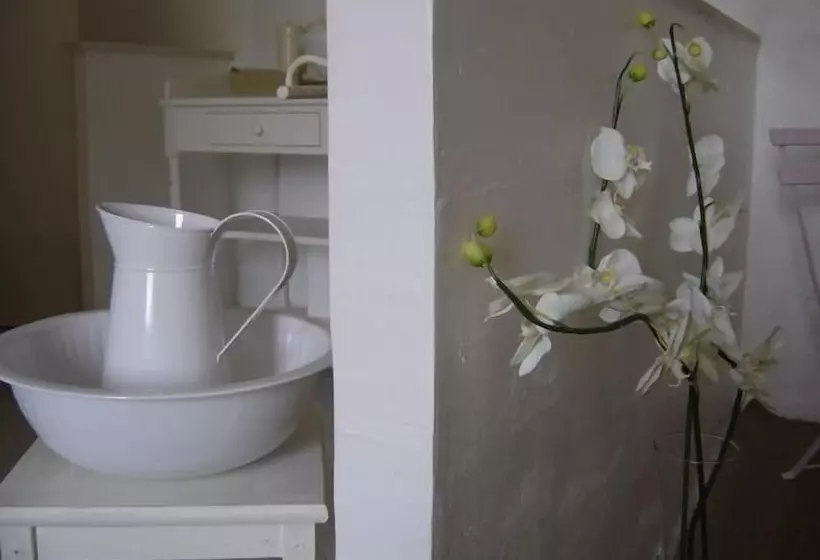 ペンション La Gentilhommière Restaurant Etincelles