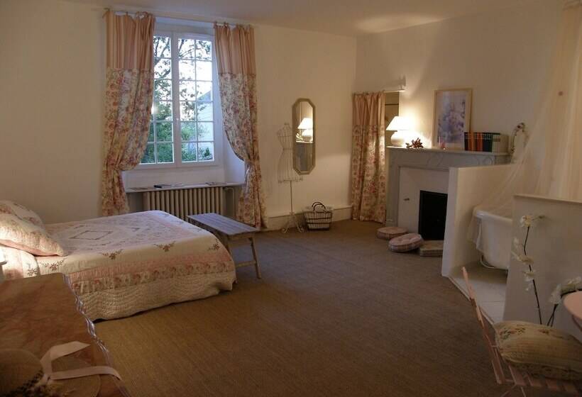 פנסיון La Gentilhommière Restaurant Etincelles