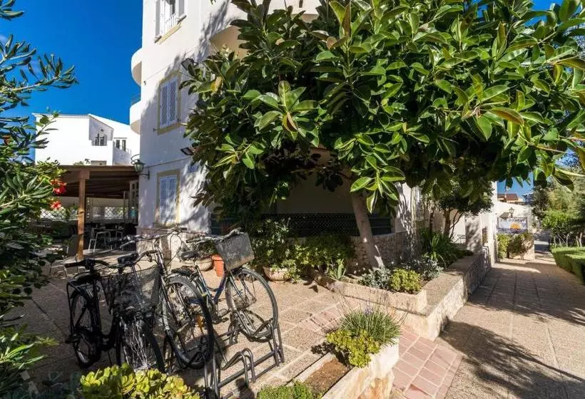 Apartamentos Sol Ponent