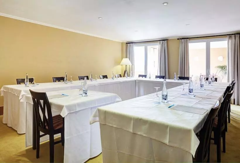 Grupotel Macarella Suites & Spa