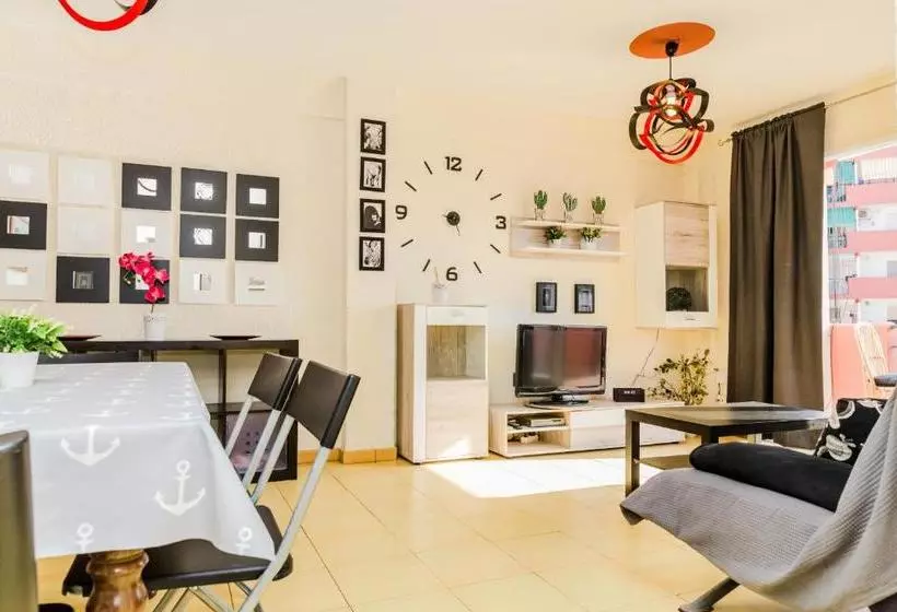 ホテル Arenal Park