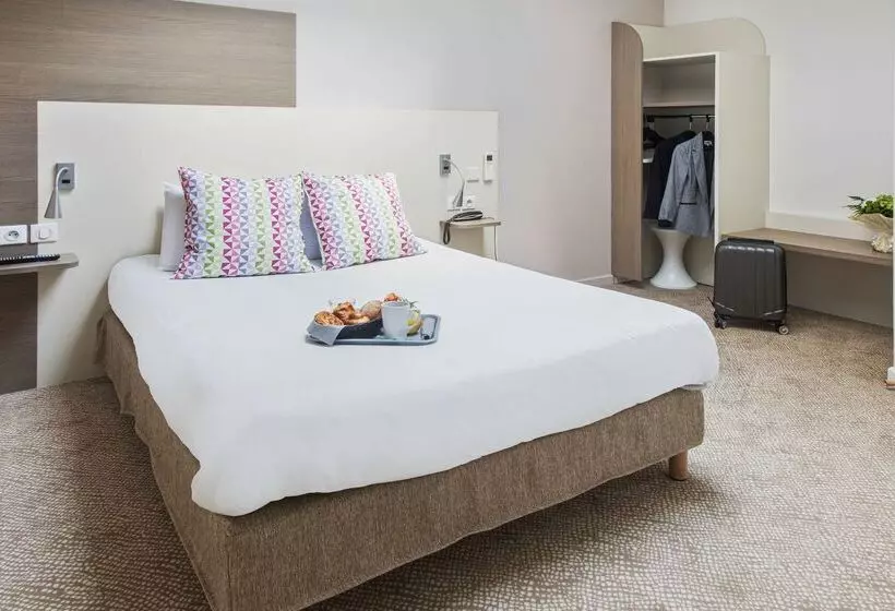 هتل Campanile Epinal Centre Gare