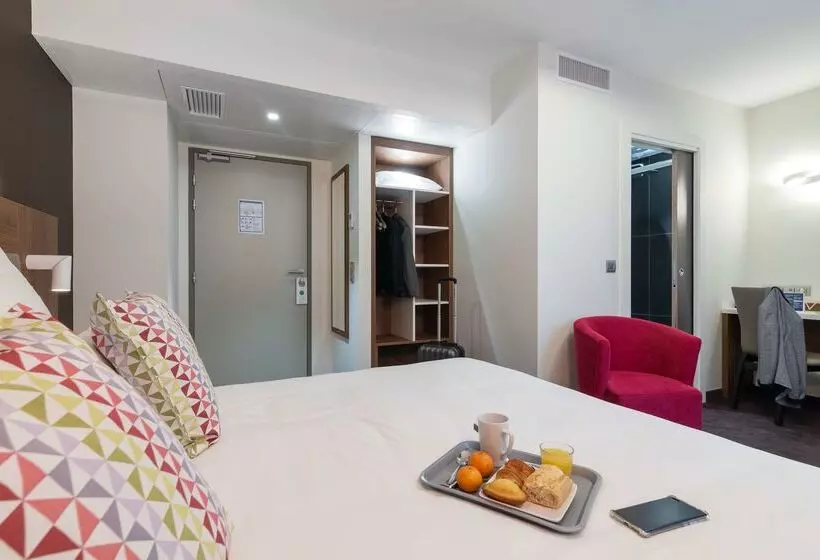 هتل Campanile Epinal Centre Gare