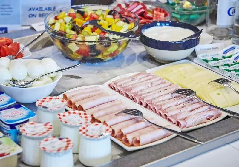 هتل Campanile Epinal Centre Gare