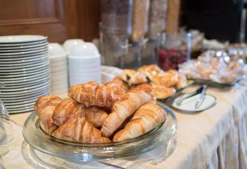 ホテル Condesa De Chinchon