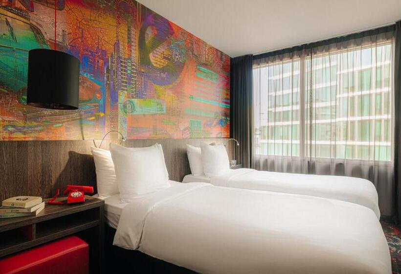 Crown Hotel Eindhoven Centre