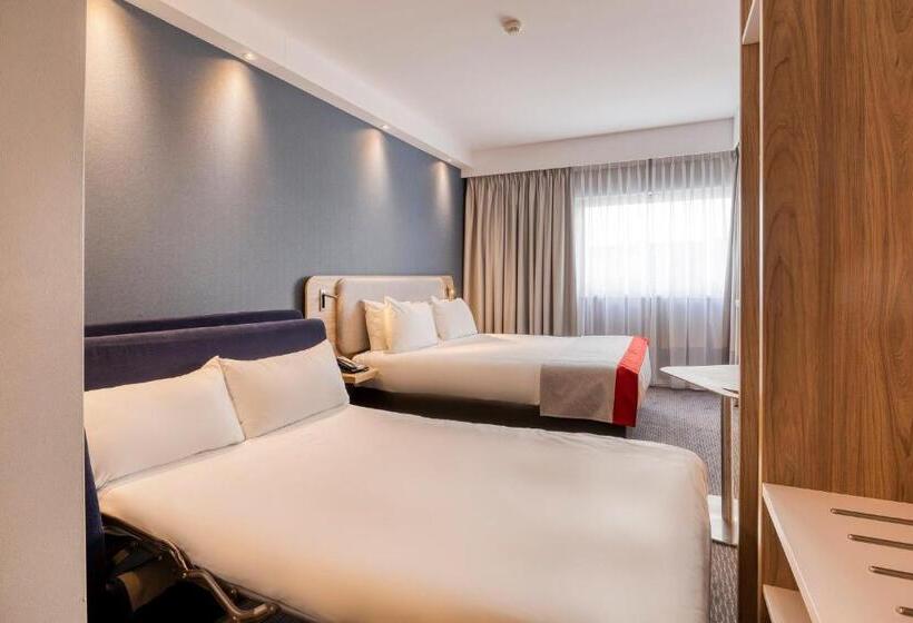 هتل Holiday Inn Express Mechelen City Centre, An Ihg