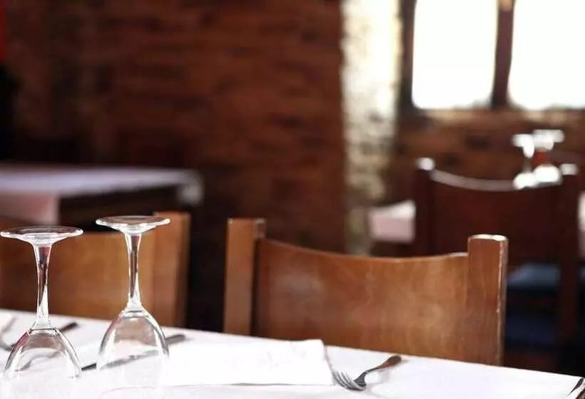 호텔 Hostal Antxitonea