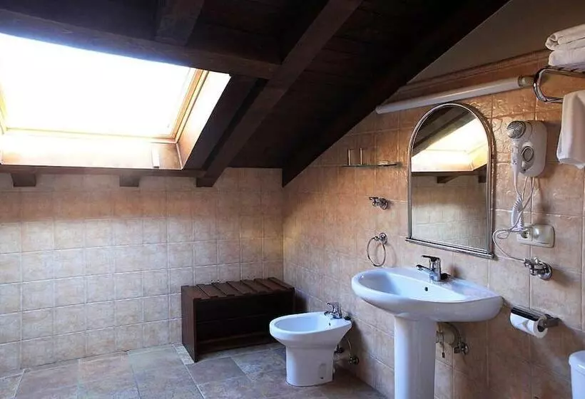 호텔 Hostal Antxitonea