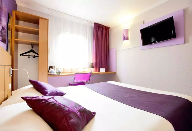 Hotel Kyriad Direct Arles